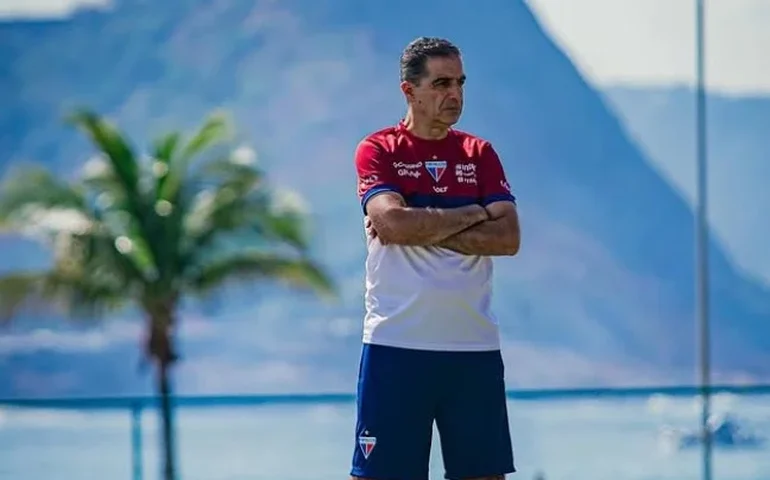 Renato Paiva destaca passagem pelo Brasil e relembra vitória marcante sobre o PSG