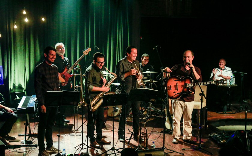 111 anos de Teatro Deodoro: Diteal lança documentário e Clube do Jazz de Maceió recebe Nelson Faria no primeiro dia de celebração