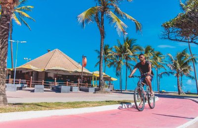 Orla vai ganhar 10 km de ciclofaixa aos domingos com ação da Prefeitura e Carajás
