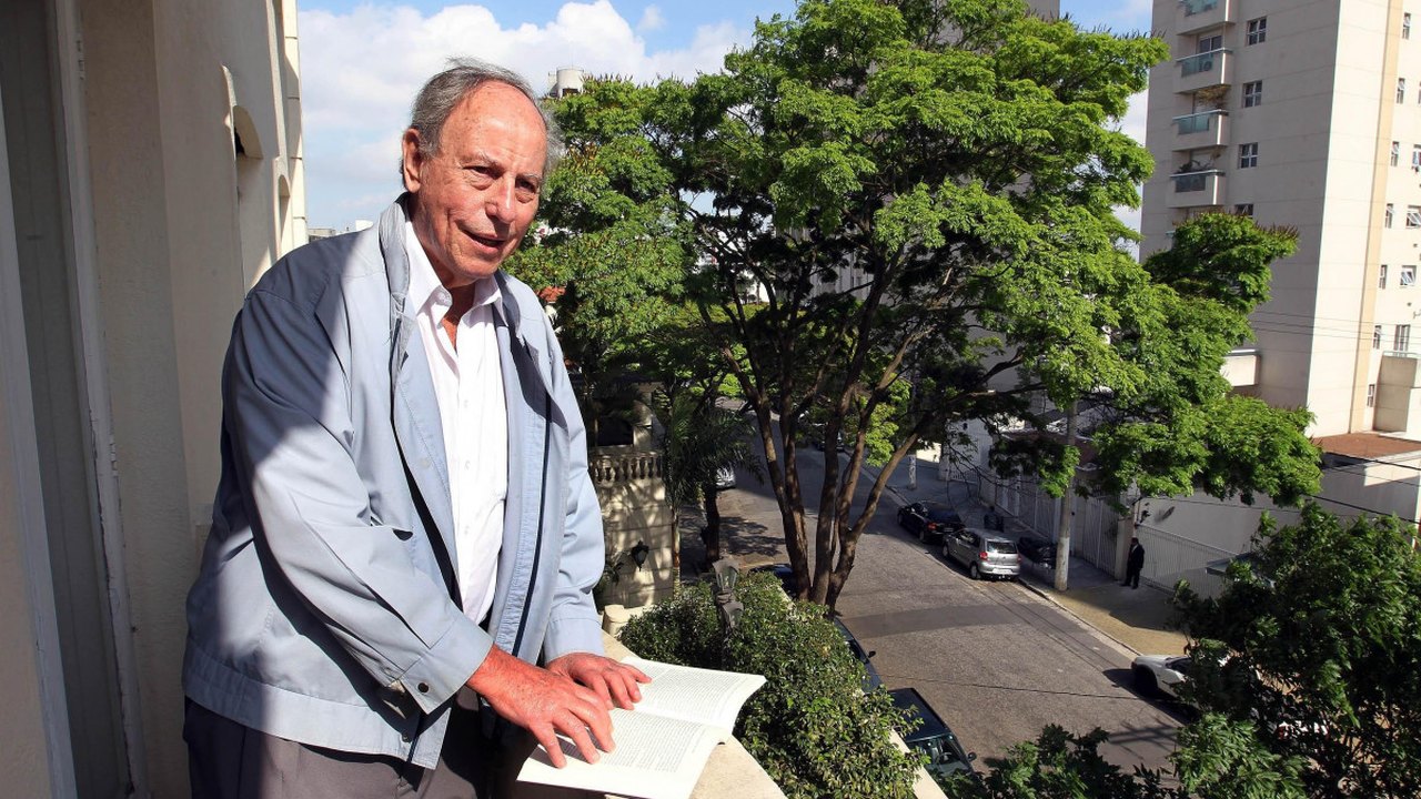 Papel do poeta Claudio Willer foi o de dar voz à vanguarda dos EUA e Brasil