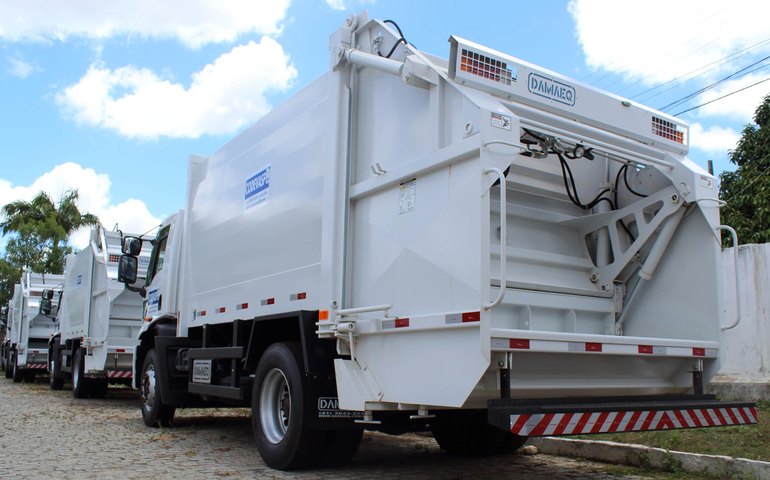 Municípios de Alagoas recebem investimentos da Codevasf para estruturação do sistema de coleta de lixo