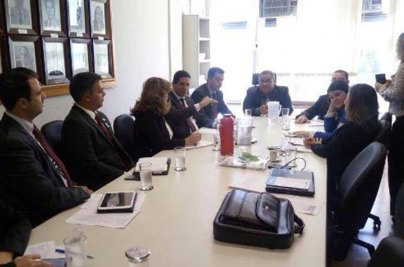 Gestores de todo o país debatem política sobre drogas em Brasília