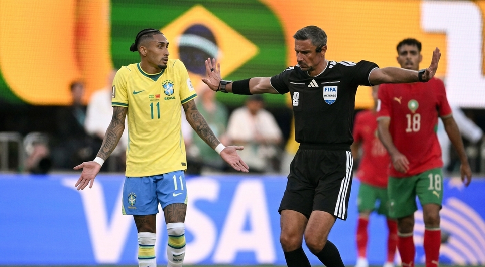 Slavko Vincic atuou no empate do Brasil com o Marrocos na primeira ro
