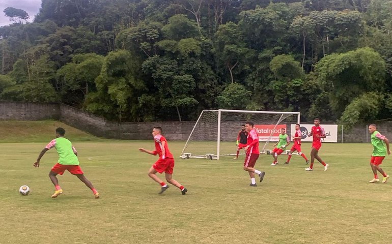 CRB finaliza preparação para enfrentar o Bahia