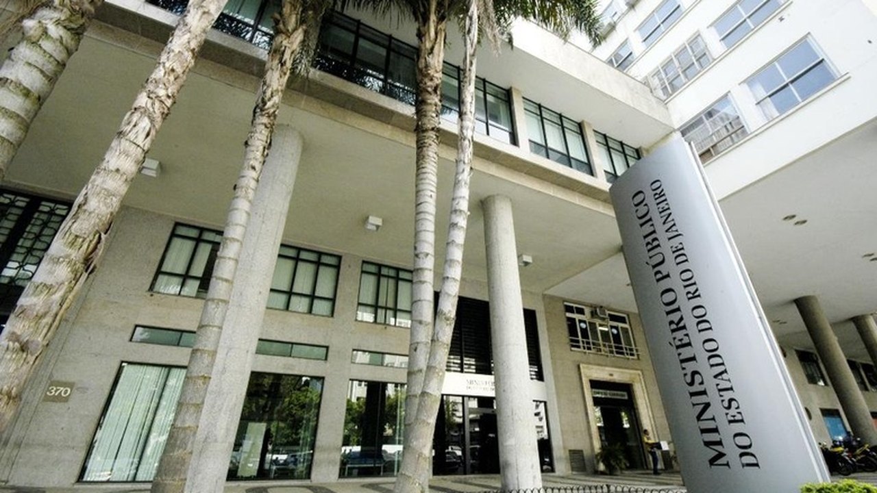 MPRJ pede ao CNJ afastamento cautelar do desembargador Siro Darlan