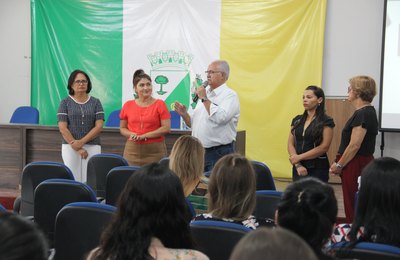 Teófilo dá boas-vindas a aprovados no PSS do Desenvolvimento Social 