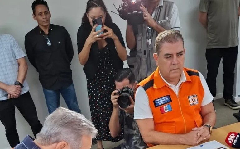 Governador em exercício decreta situação de emergência em seis municípios alagoanos