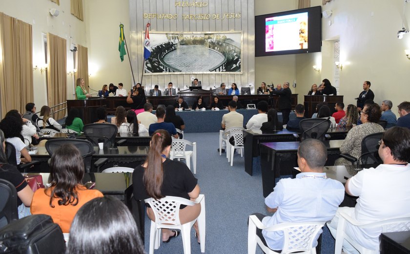Sessão especial discute Defesa da Primeira Infância com representantes do UNICEF, Executivo e Judiciário