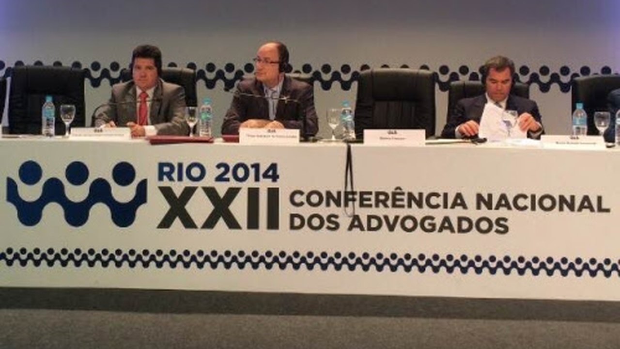 Presidente da OAB/AL preside painel na Conferência Nacional dos Advogados