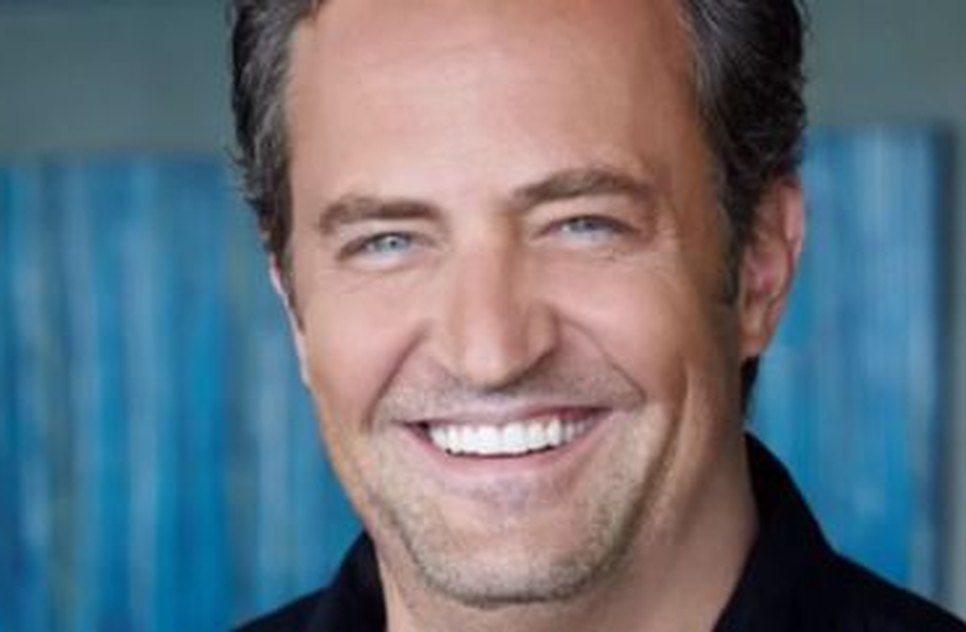 matthew-perry-30102023081412077