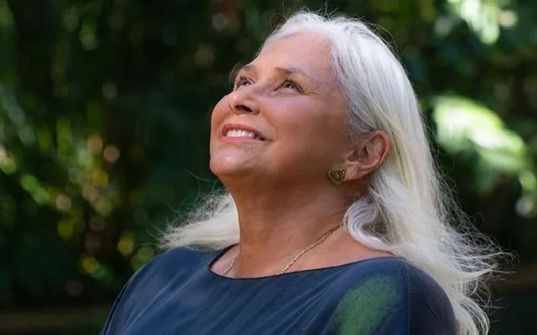 Fafá de Belém é celebrada em musical sobre seus 70 anos de vida e 50 de carreira: 'Não fico sentada no baú do passado'