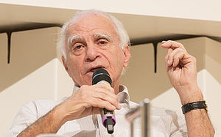 Prêmio Jabuti faz homenagem a Ignácio de Loyola Brandão e quer ser mais inclusivo