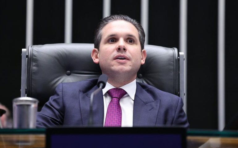 Aprovação da Política Nacional de Minerais Críticos assegura competitividade ao Brasil, diz Motta