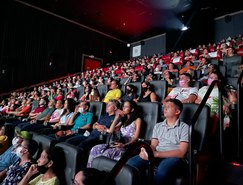 Público lota sala de cinema e se emociona em Arapiraca