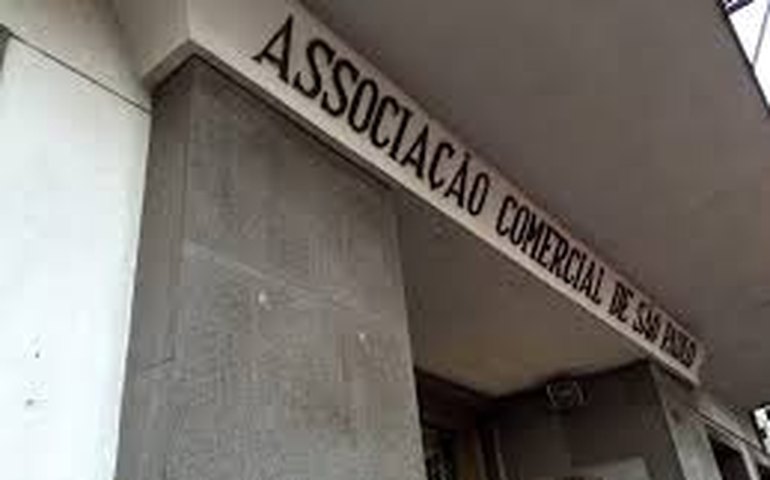 Índice de confiança do consumidor sobe pela 2ª vez seguida, diz ACSP