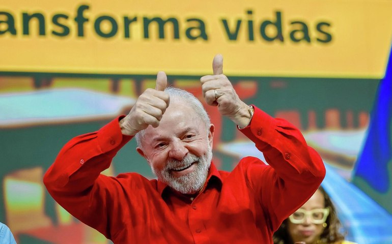 Brasil cria programa para reverter falta de professores e fortalecer licenciaturas