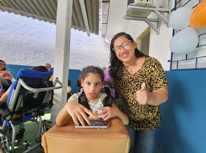 Saúde fortalece Rede de Atenção à Pessoa com Deficiência com entrega de cadeiras de roda