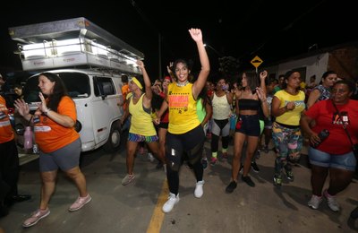 Atividades esportivas marcam a inauguração da obra de pavimentação da Av. Benedito Agnelo de Lima, em Marechal