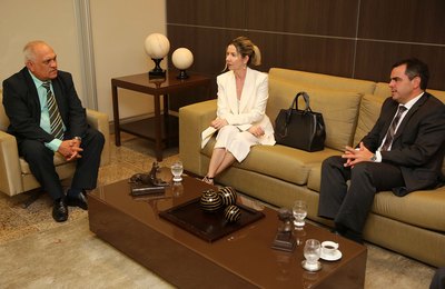 Otávio Praxedes recebe presidente do TCE em visita institucional