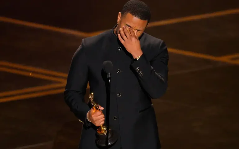 Oscar 2026: Michael B. Jordan vence como melhor ator por 'Pecadores'