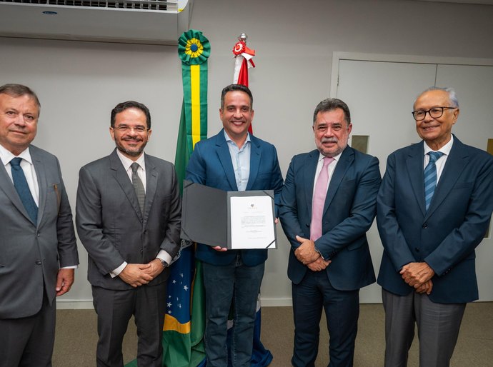 Governador nomeia Lean Araújo para o cargo de procurador-geral de Justiça