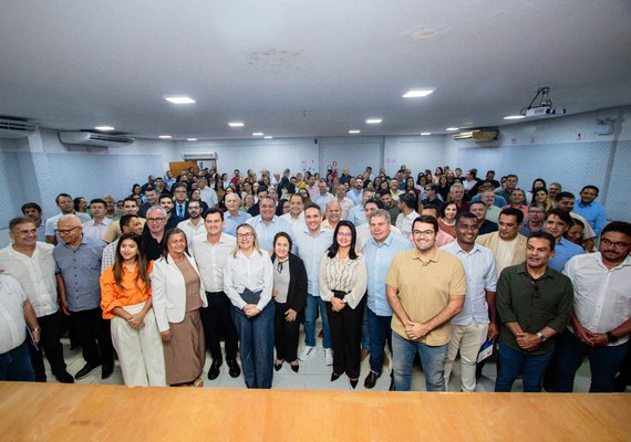 Alagoas realiza entrega do Prêmio Escola 10 e homenageia municípios pelo desempenho no Ideb