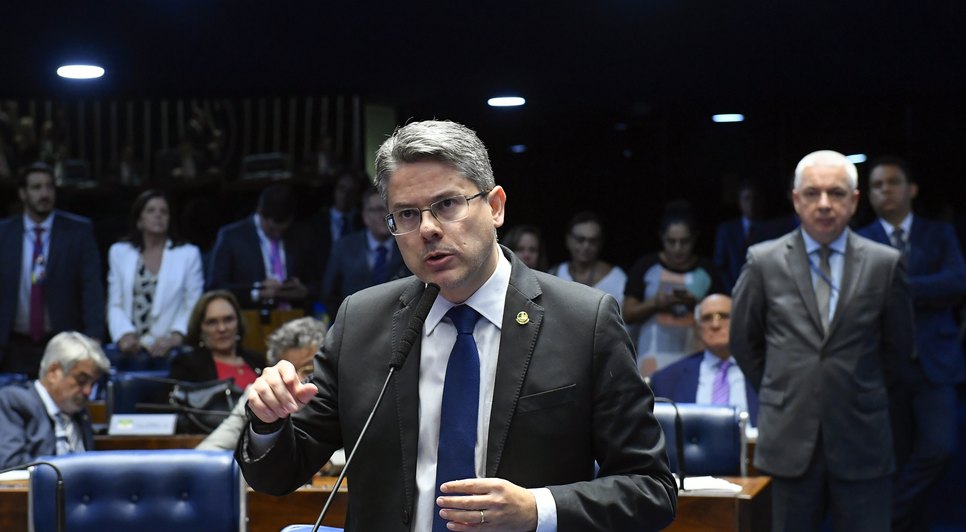 SENADOR ALESSANDRO VIEIRA / Foto: Roque Sá