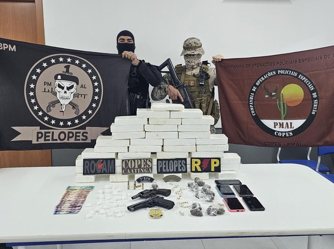 Em Santana do Ipanema, operação da PM apreende mais de 40 quilos de cocaína