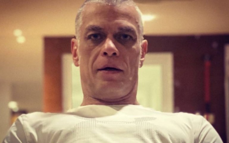 Personal trainer de Fabio Assunção elogia ator e ataca críticos