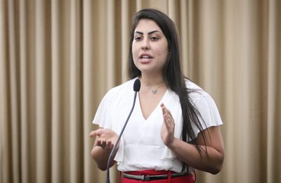 Deputada Gabi Gonçalves volta a criticar falta d'água na Região Metropolitana de Maceió