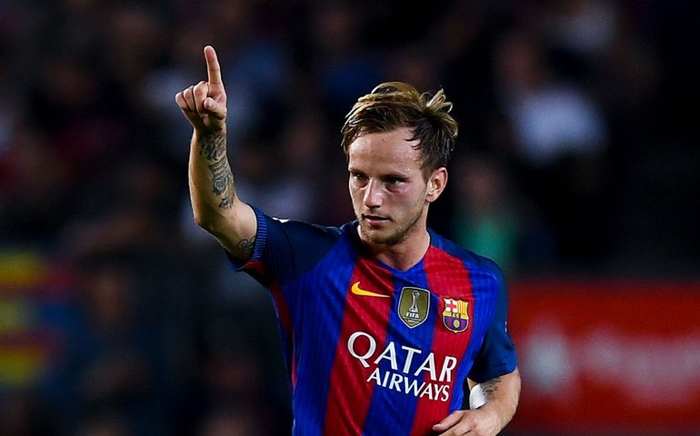 Barcelona confirma a transferência do meia croata Ivan Rakitic ao Sevilla
