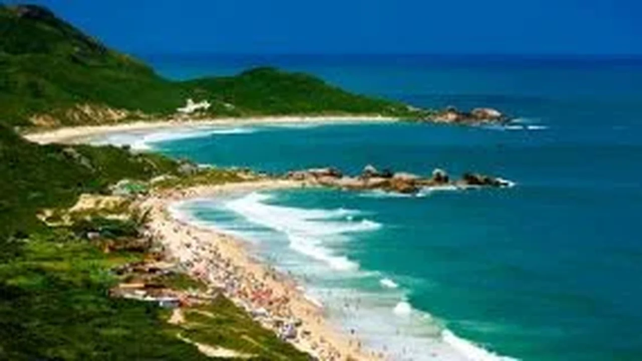 Brasil bate recorde de turismo internacional em 2025 e aquece destinos de lazer no Sul