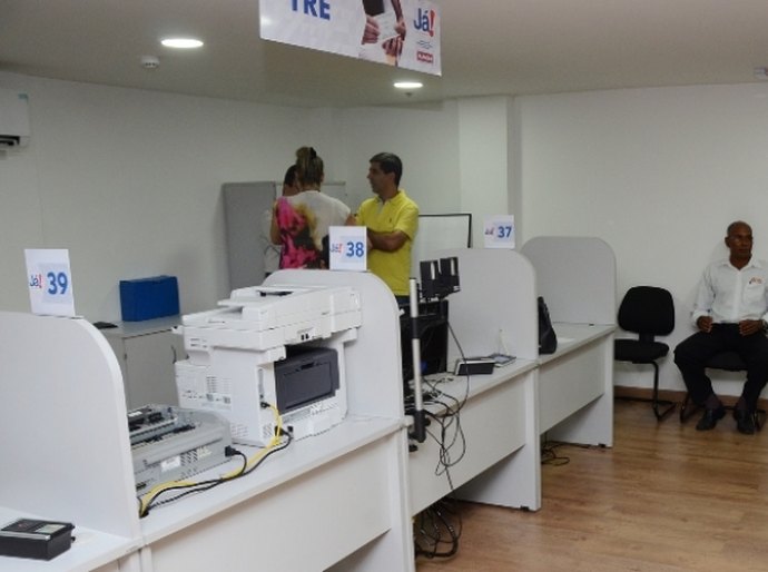 Central Já! do Maceió Shopping passa a emitir título de eleitor