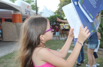 Primeiro dia da Fliara apresenta ambientes distintos para a palavra