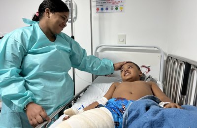 Criança sofre queimaduras e recebe assistência no Centro de Tratamento de Queimados do HGE
