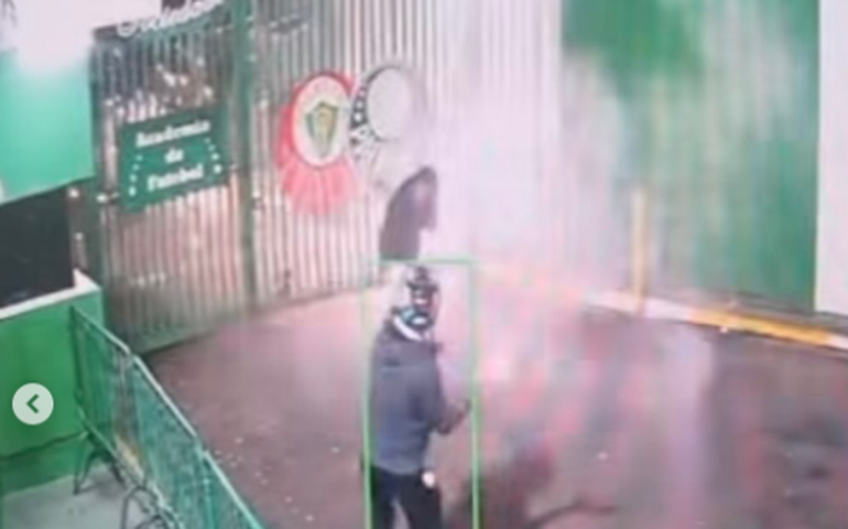 Academia de Futebol do Palmeiras é alvo de ataque com rojões; ninguém se feriu