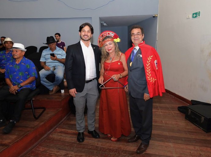 Cesmac é homenageado com Prêmio Théo Brandão por contribuição à cultura alagoana
