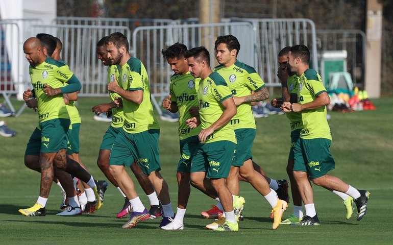 Palmeiras testa o elenco em dois jogos-treino na preparação para o Paulista