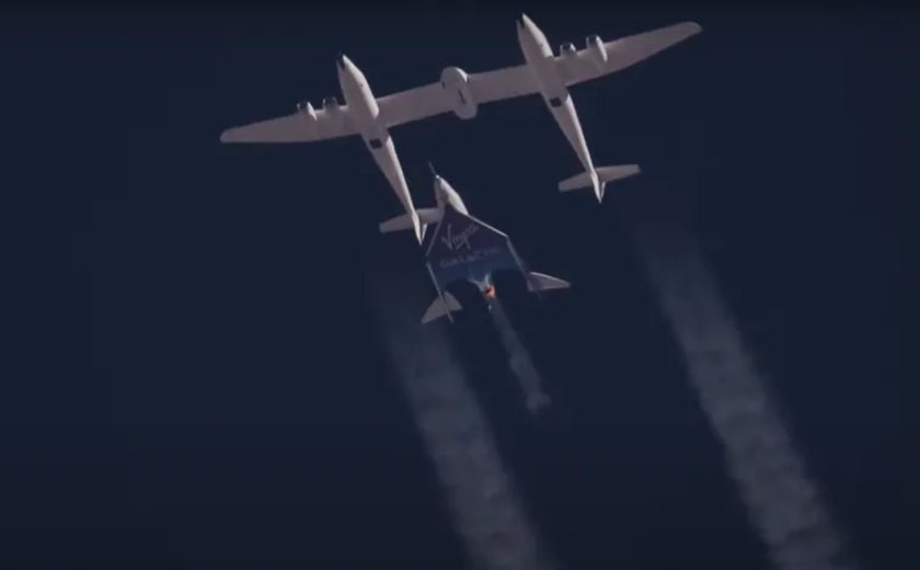 Virgin Galactic leva seus primeiros turistas ao espaço