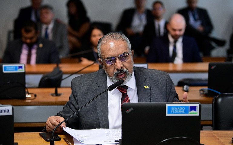 Comissão aprova campanha Abril Verde para prevenção de acidentes de trabalho