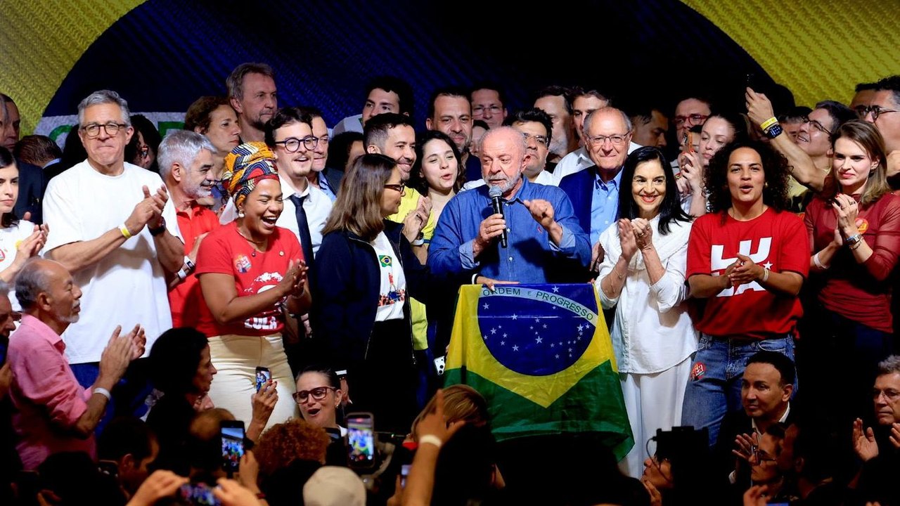 Antibolsonarismo ou defesa da soberania: o que pesou mais na vitória de Lula?