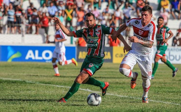 Promoção para o jogo do CSE: mulher acompanhada não paga ingresso