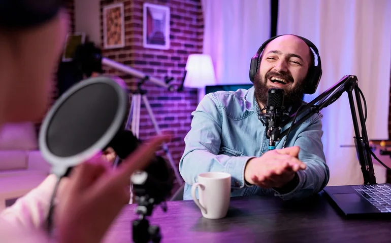 O marco da profissão multimídia e a mudança de patamar dos influenciadores digitais no Brasil