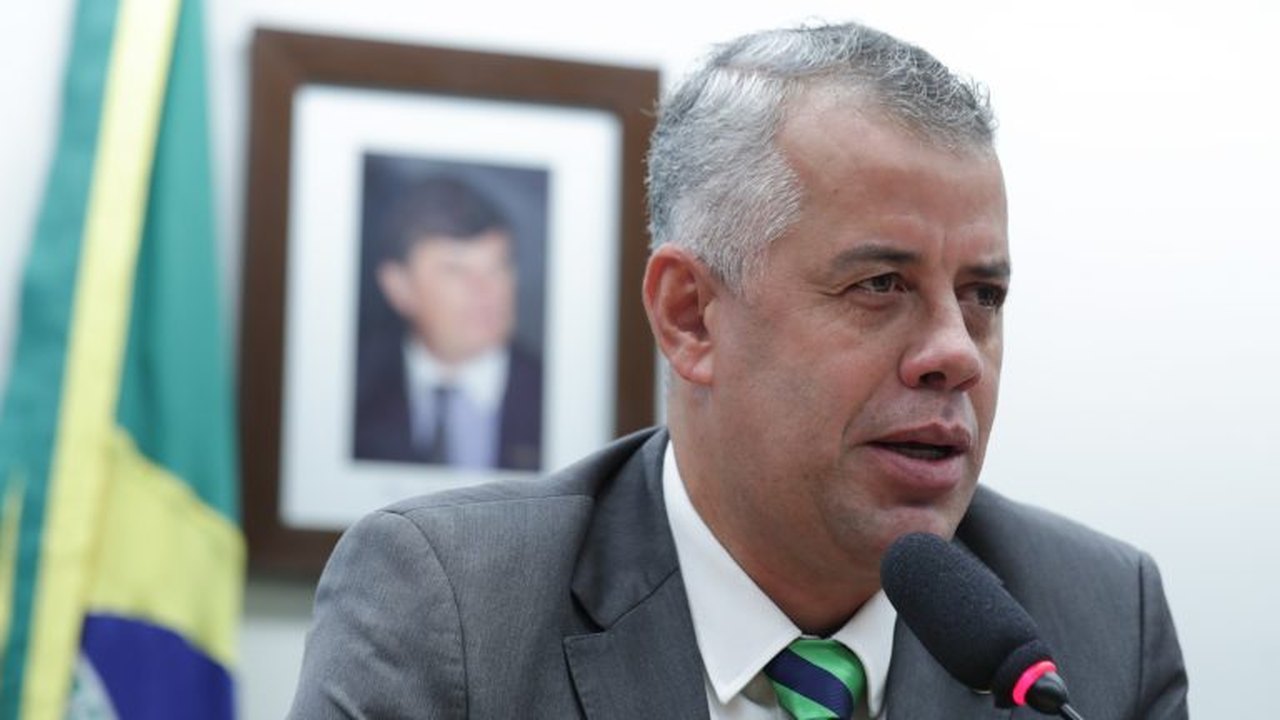 Projeto suspende decreto que regulamenta marco legal do saneamento básico