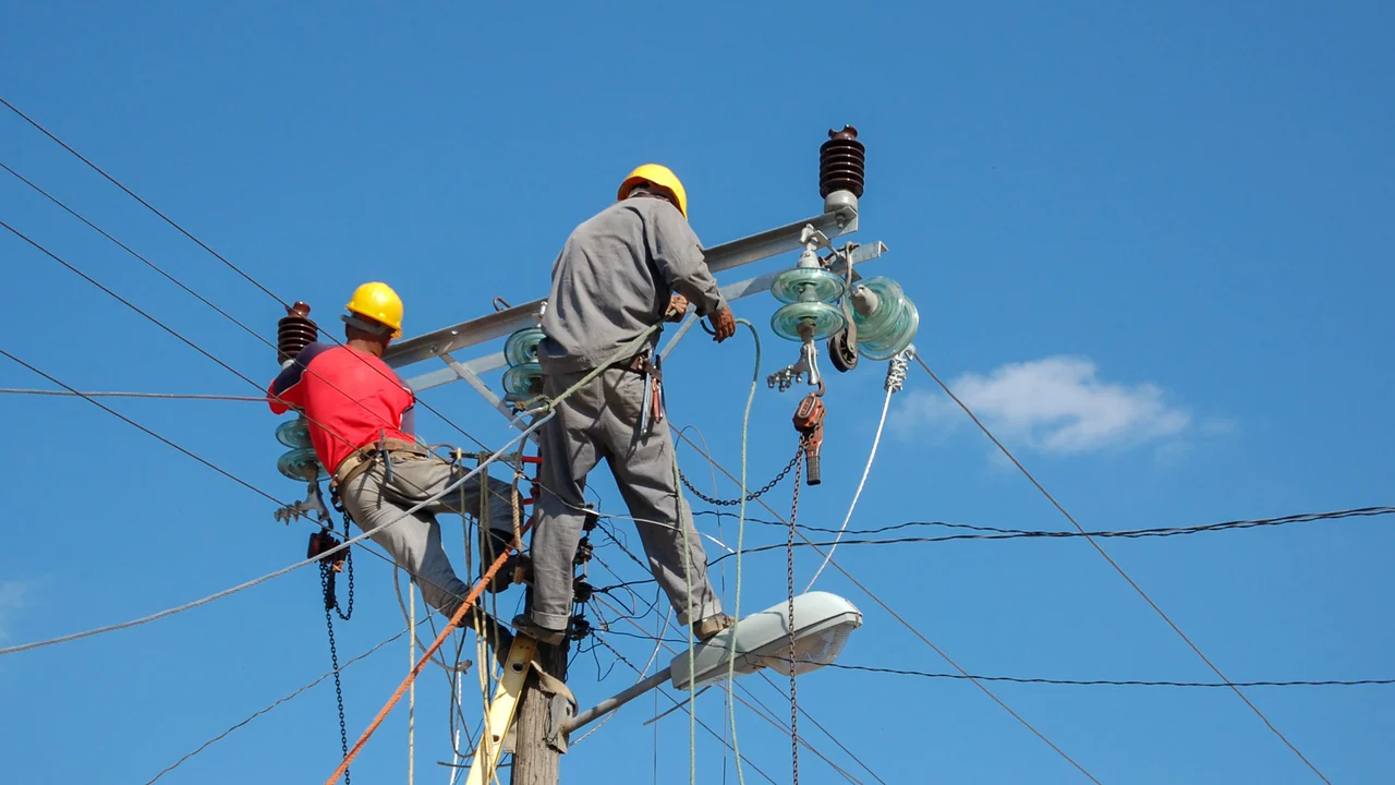 Feninfra e Anatel intensificam fiscalização sobre empresas de telecomunicações