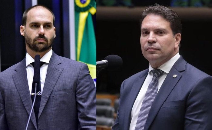 Deputados Eduardo Bolsonaro (PL-SP) e Alexandre Ramagem (PL-RJ)