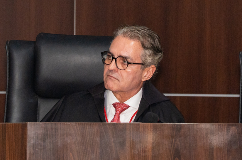 Justiça Eleitoral determina suspensão de impulsionamento de propaganda eleitoral negativa nas redes sociais