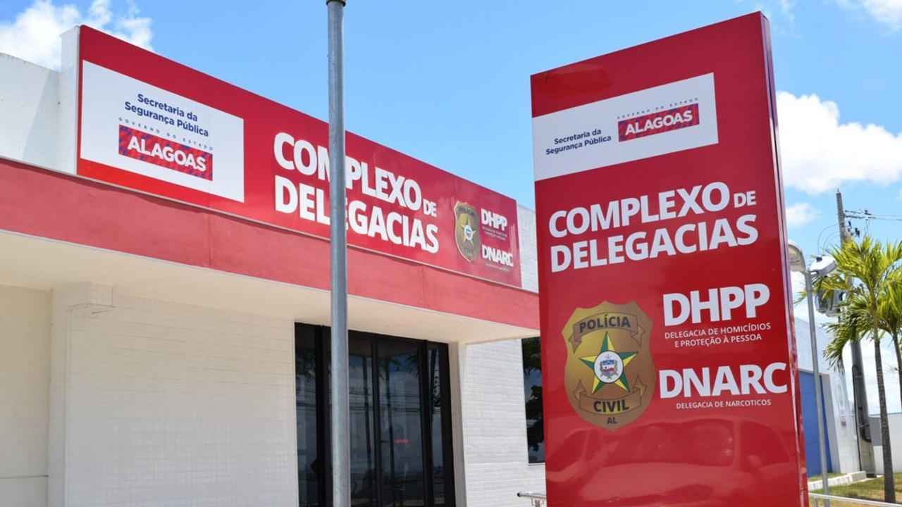 Delegacia de Homicídios divulga imagens de suspeitos de execução na Cidade Universitária, em Maceió
