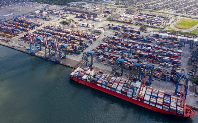 Comissão ouve o governo sobre o novo marco regulatório do sistema portuário