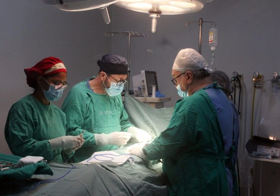 Mutirão de cirurgias pediátricas busca zerar fila de espera em Maceió